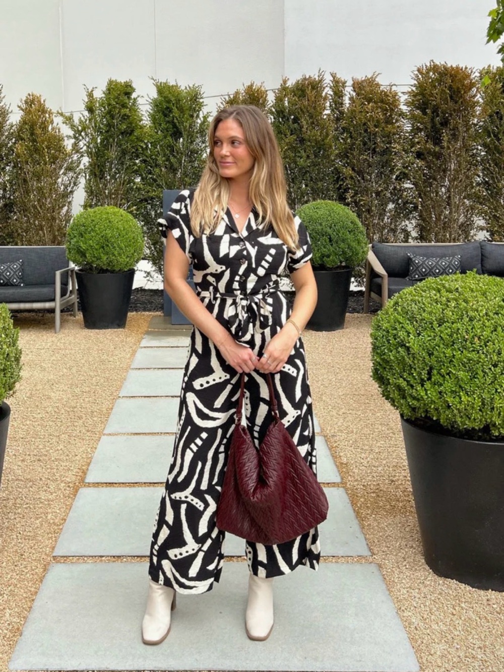 Vestique Abstract Black and Cream Jumpsuit